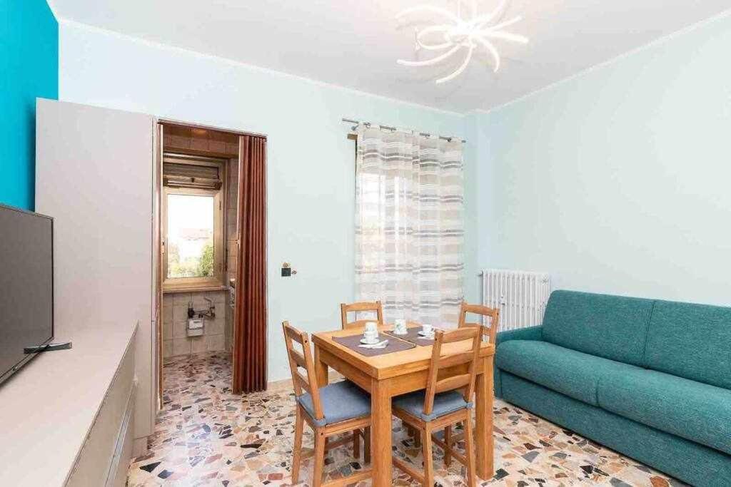 Appartamento A Pochi Passi Dalla Stazione Comodo A Coppie E Famiglie, Casa Ferrucci Collegno Eksteriør bilde