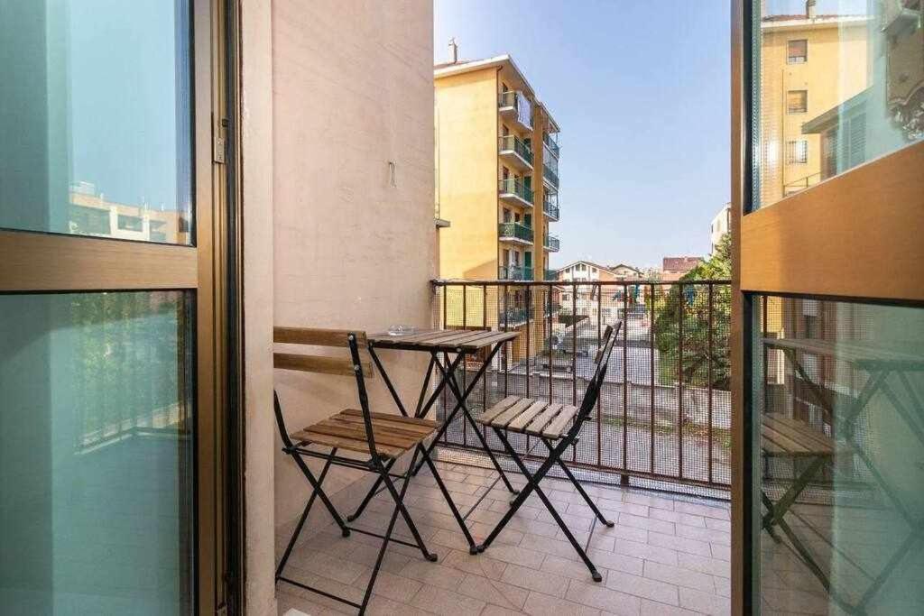 Appartamento A Pochi Passi Dalla Stazione Comodo A Coppie E Famiglie, Casa Ferrucci Collegno Eksteriør bilde